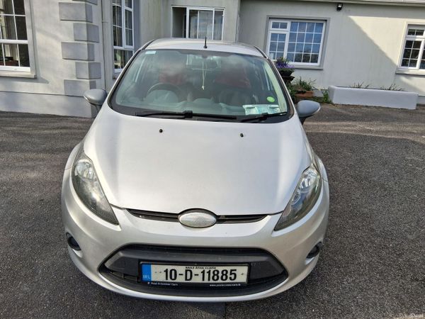 Ford Fiesta Hatchback, Diesel, 2010, Silver
