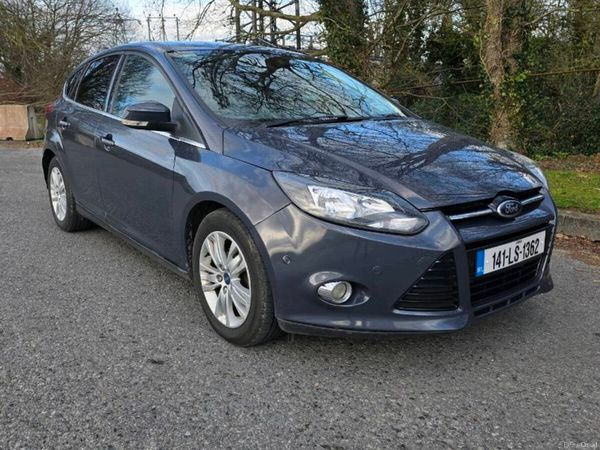 Ford Focus Hatchback, Diesel, 2014, Grey