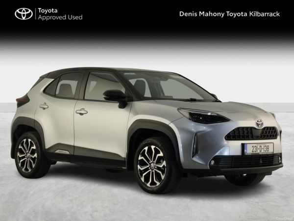Toyota Yaris Cross Hatchback, Petrol Hybrid, 2023, Grey