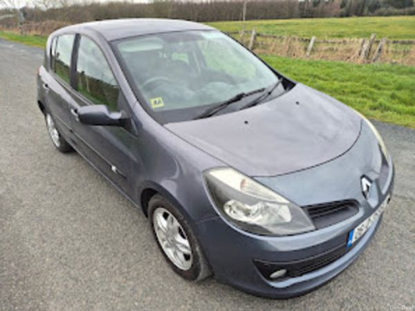 Renault Clio Hatchback, Petrol, 2006, Blue