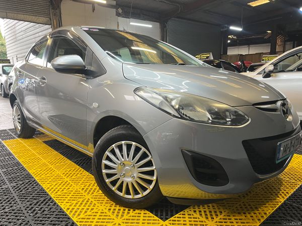 Mazda Demio MPV, Petrol, 2014, Grey