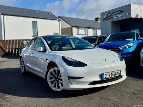 Tesla Model 3 Saloon, Electric, 2020, White