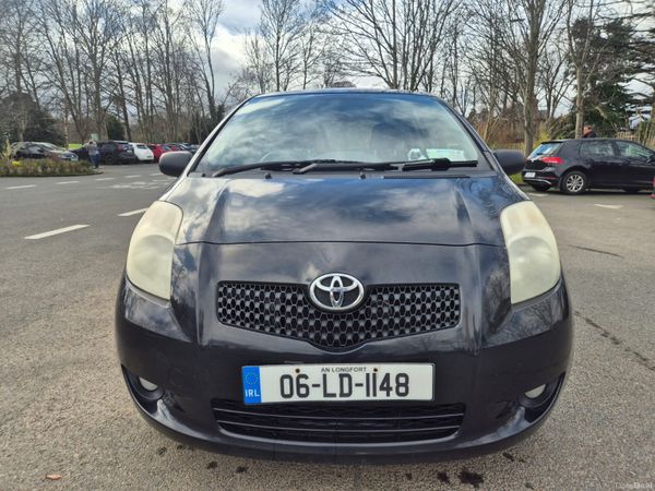 Toyota Yaris Hatchback, Petrol, 2006, Black