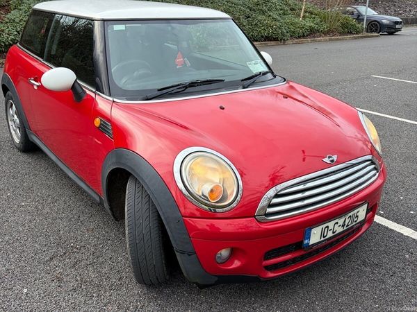 Mini Cooper Hatchback, Diesel, 2010, Red