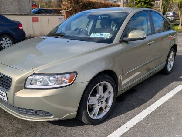 Volvo S40 Saloon, Diesel, 2009, Green