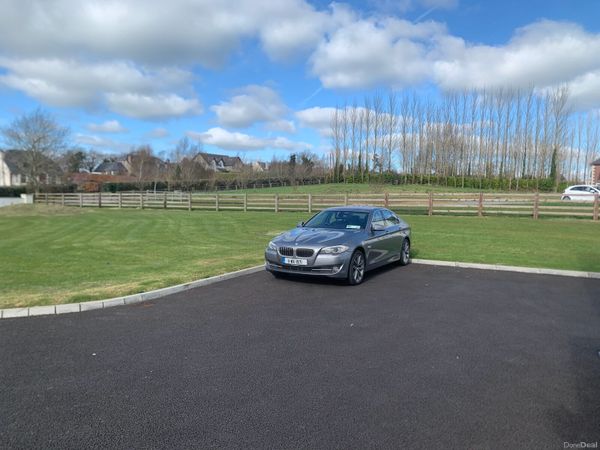 BMW 5-Series Saloon, Diesel, 2011, Grey