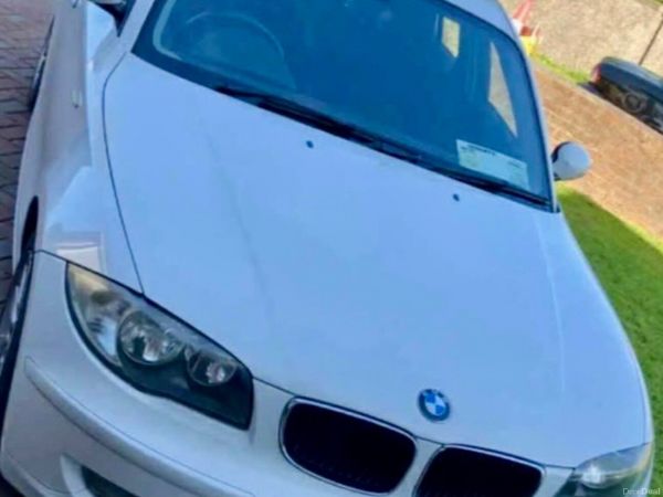 BMW 1-Series Hatchback, Petrol, 2007, White