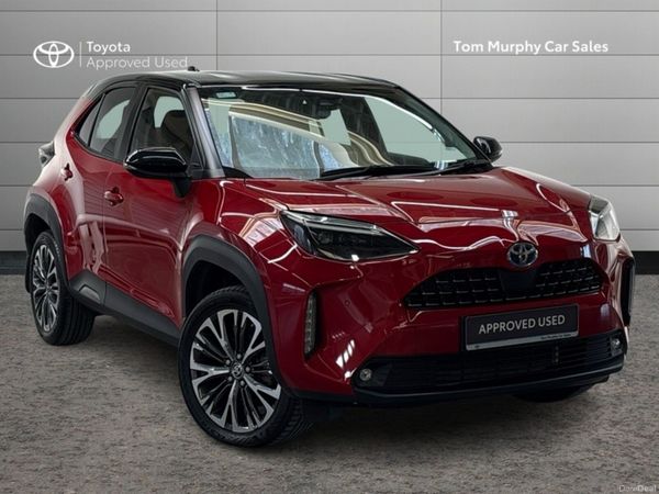 Toyota Yaris Cross Hatchback, Petrol Hybrid, 2023, Red