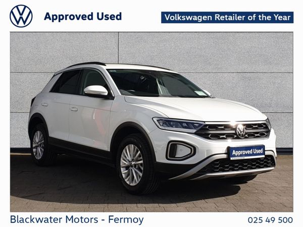 Volkswagen T-Roc SUV, Petrol, 2024, White