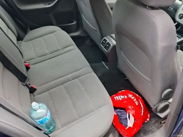 Volkswagen Golf Hatchback, Petrol, 2007, Blue