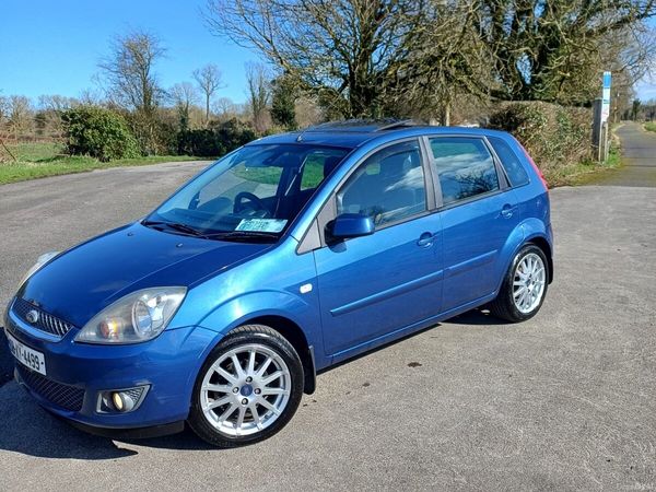 Ford Fiesta Hatchback, Petrol, 2008, Blue