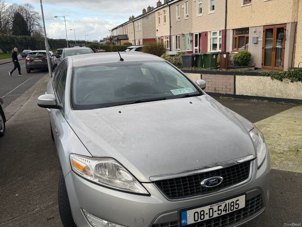 Ford Mondeo Hatchback, Petrol, 2008, Silver