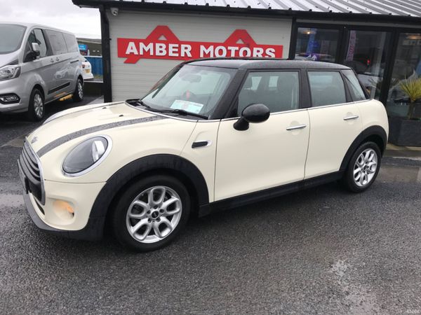 Mini Cooper Hatchback, Petrol, 2018, White