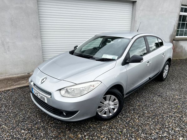 Renault Fluence Saloon, Diesel, 2011, Silver