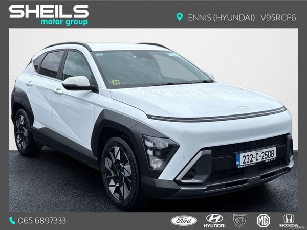 Hyundai KONA MPV, Petrol Hybrid, 2023, White
