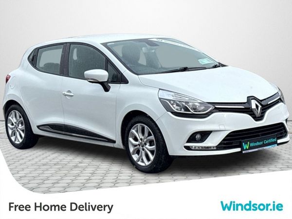 Renault Clio Hatchback, Petrol, 2019, White