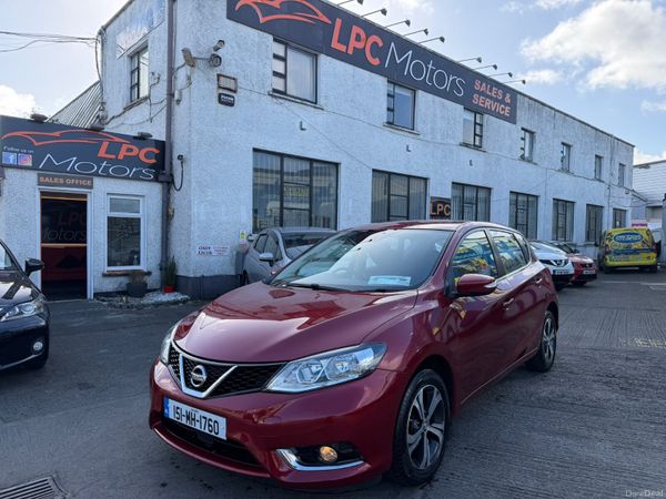 Nissan Pulsar Hatchback, Petrol, 2015, Red