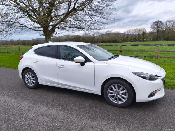 Mazda Mazda3 Hatchback, Diesel, 2019, White