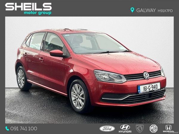 Volkswagen Polo Hatchback, Petrol, 2016, Red