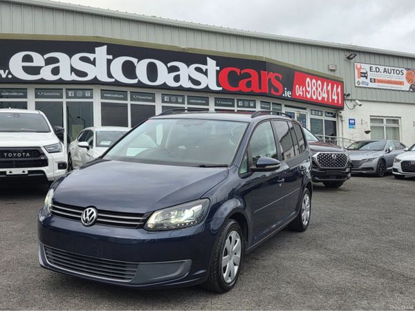 Volkswagen Touran MPV, Petrol, 2014, Blue