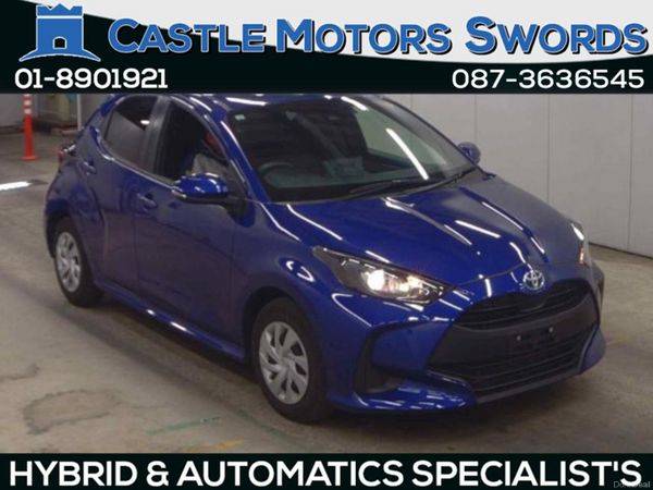 Toyota Yaris Hatchback, Petrol Hybrid, 2022, Blue