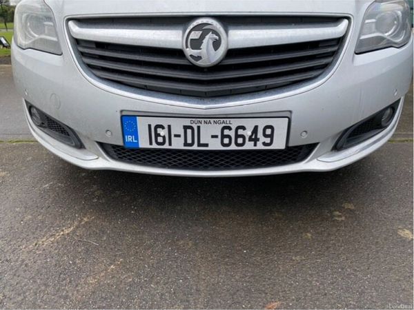 Vauxhall Insignia Hatchback, Diesel, 2016, Silver