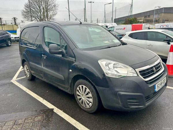 Peugeot Partner MPV, Diesel, 2016, Black