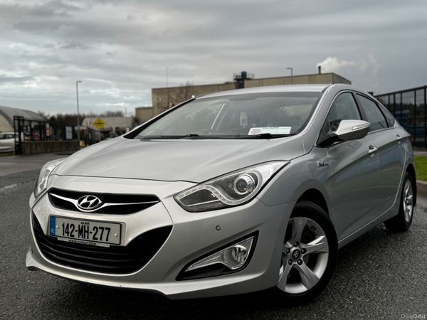 Hyundai i40 Saloon, Diesel, 2014, Silver