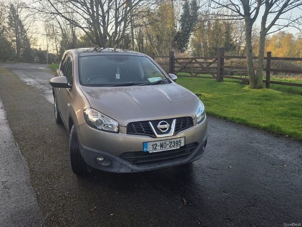 Nissan Qashqai+2 Hatchback, Diesel, 2012, Beige