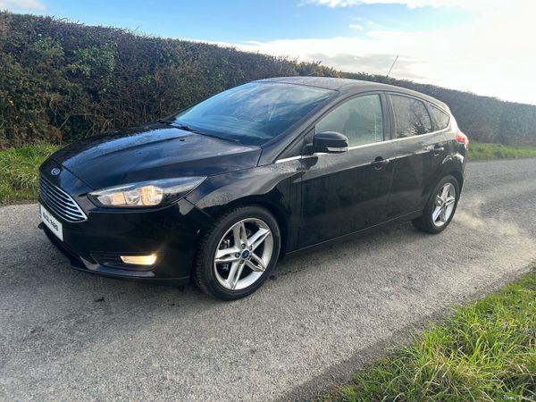 Ford Focus Hatchback, Diesel, 2016, Black