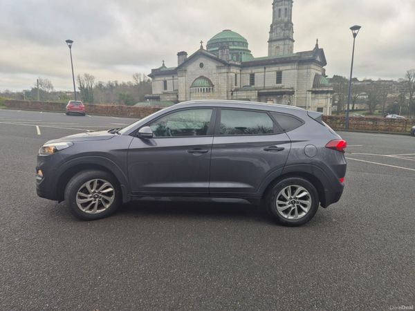 Hyundai Tucson SUV, Diesel, 2018, Grey