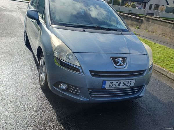 Peugeot 5008 MPV, Diesel, 2010, Blue