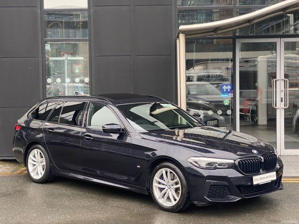 BMW 5-Series Estate, Petrol Plug-in Hybrid, 2021, Black