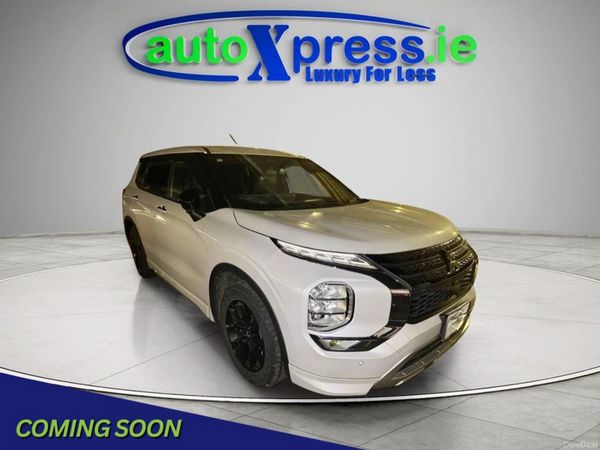 Mitsubishi Outlander SUV, Petrol Plug-in Hybrid, 2022, White