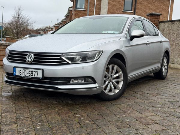Volkswagen Passat Saloon, Diesel, 2016, Silver