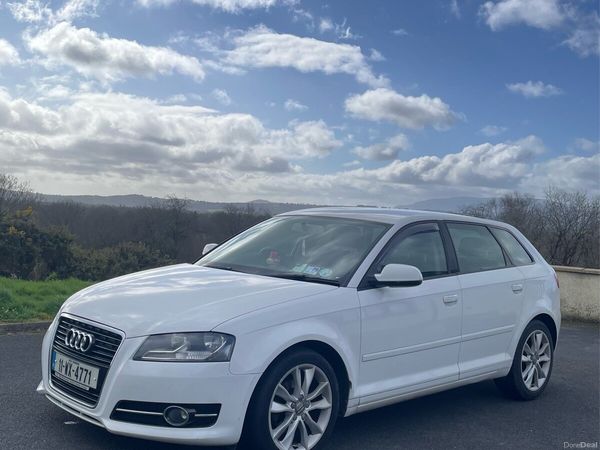 Audi A3 Hatchback, Diesel, 2011, White
