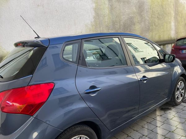Kia Venga MPV, Petrol, 2015, Blue