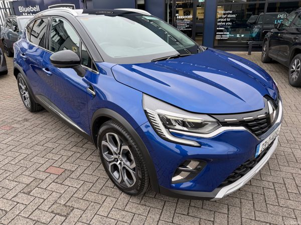 Renault Captur Hatchback, Petrol, 2023, Blue