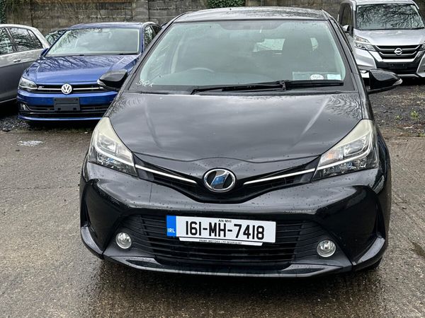 Toyota Vitz Hatchback, Petrol, 2016, Black