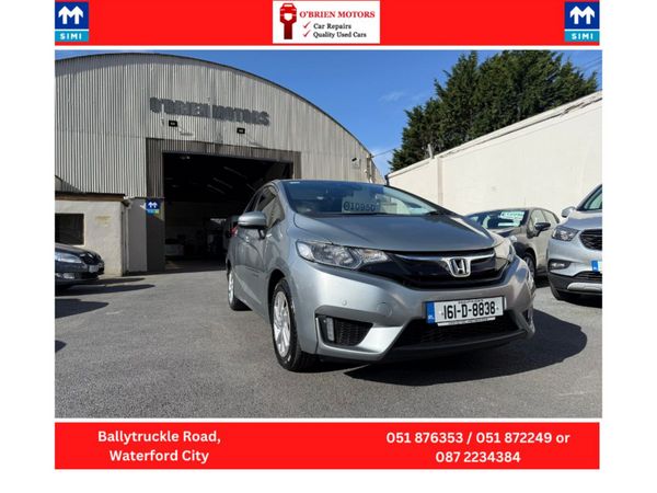 Honda Jazz Hatchback, Petrol, 2016, Grey