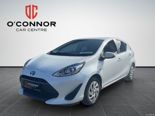 Toyota Aqua Hatchback, Petrol Hybrid, 2019, Black