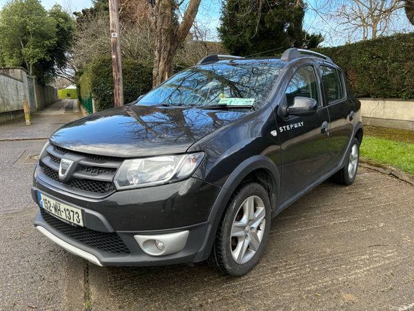 Dacia Sandero Stepway Hatchback, Diesel, 2015, Black