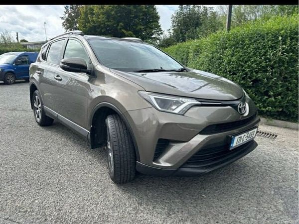 Toyota RAV4 SUV, Diesel, 2017, Brown