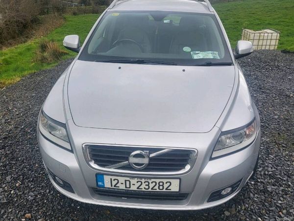 Volvo V50 Estate, Diesel, 2012, Silver