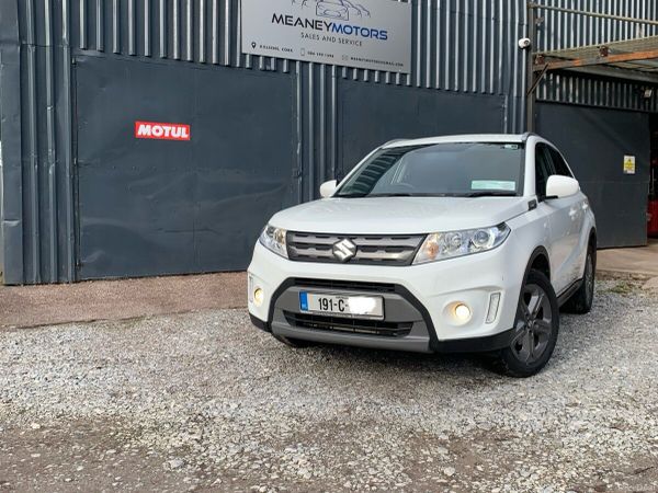 Suzuki Vitara SUV, Petrol, 2017, Grey