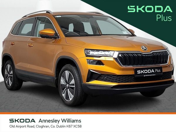 Skoda Karoq Estate, Petrol, 2023, Orange