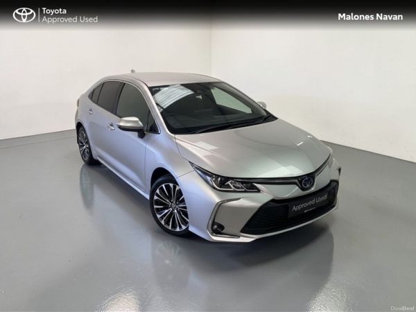 Toyota Corolla Saloon, Petrol Hybrid, 2023, Silver
