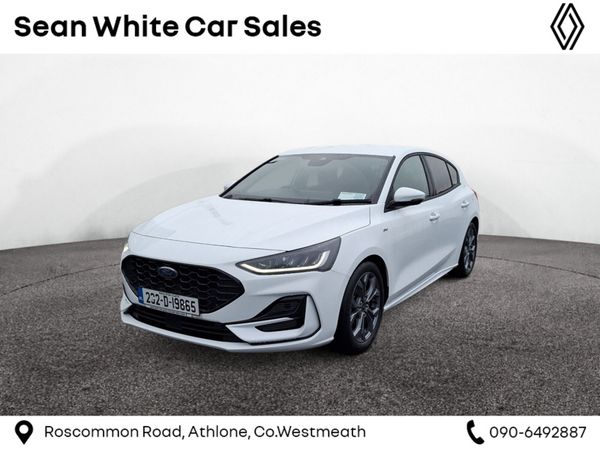 Ford Focus Hatchback, Diesel, 2023, White