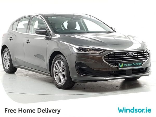 Ford Focus Hatchback, Petrol, 2023, Grey