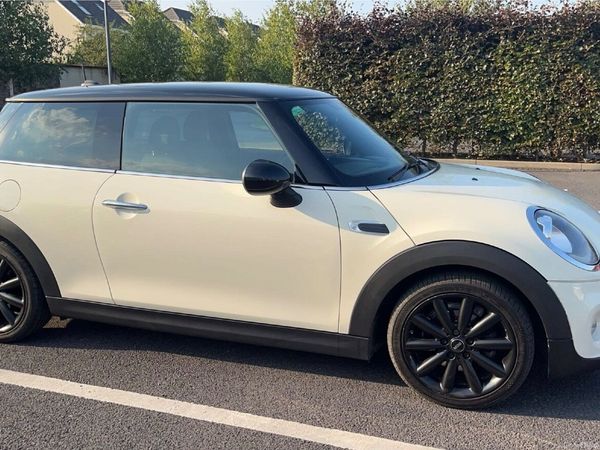 Mini Cooper Hatchback, Diesel, 2014, White